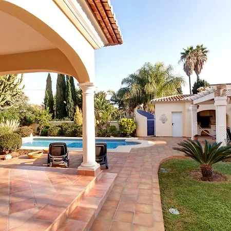 Villa Denia Вилла
