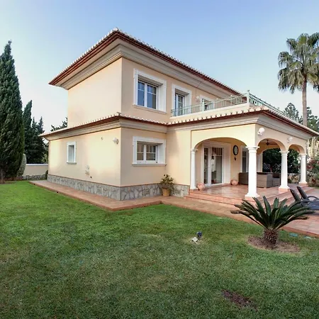 Villa Denia *